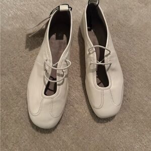 Brand NEW Zara White Lace-Up Ballet-Inspired Flats